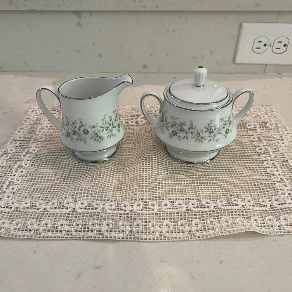 Noritake lidded sugar bowl and creamer. Patten is 2031 Savannah